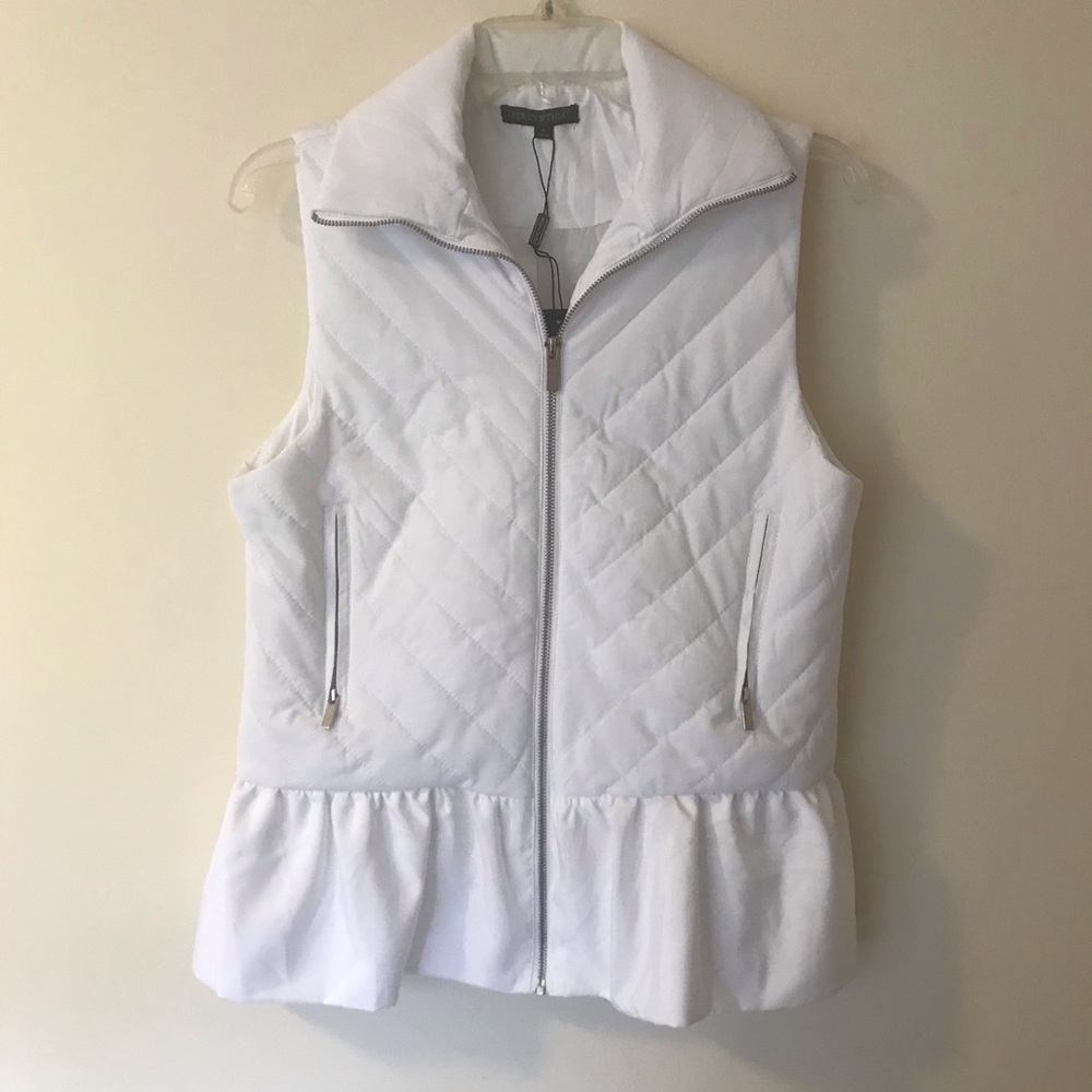 2/$25 or 3/$30….White puffer vest ...NEW